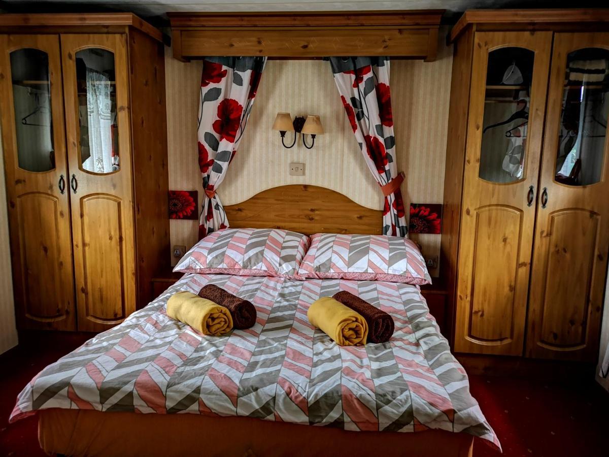 Agroturystyka U Kozdryka Leśna Esterno foto