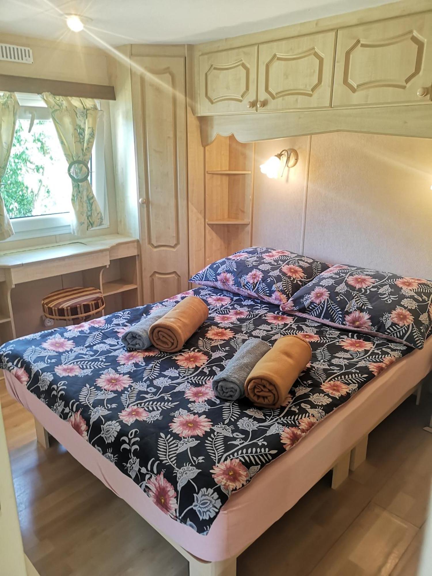 Agroturystyka U Kozdryka Leśna Esterno foto